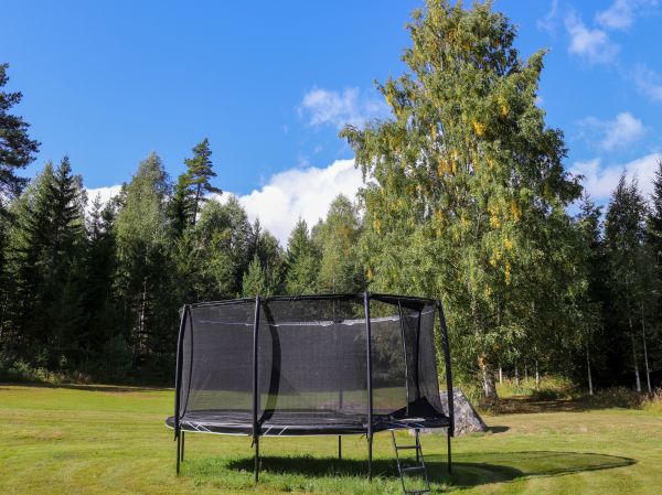 Trampoline Removal in Navarre