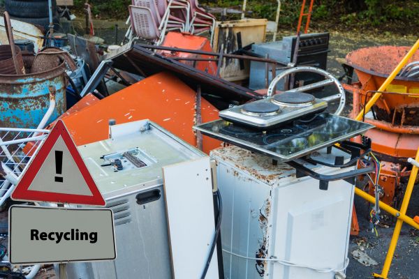 Appliance Removal Service in Navarre