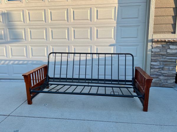Porch Furniture Disposal in Navarre