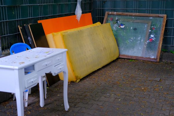 Old Furniture Disposal in Navarre
